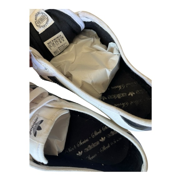 adidas Originals Retro Low Profile Sneakers, Women’s 9 2010 - Picture 7 of 10